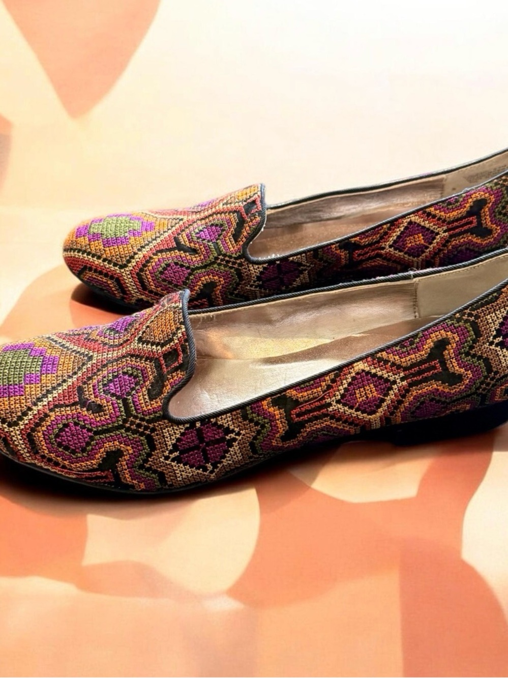 Steve Madden Multicolor Geometric Embroidered Kilim Motif Flats Women’s 8.5 - Picture 5 of 8